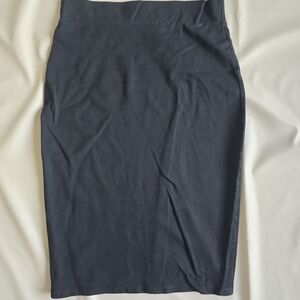 Elegant Black Pencil Skirt